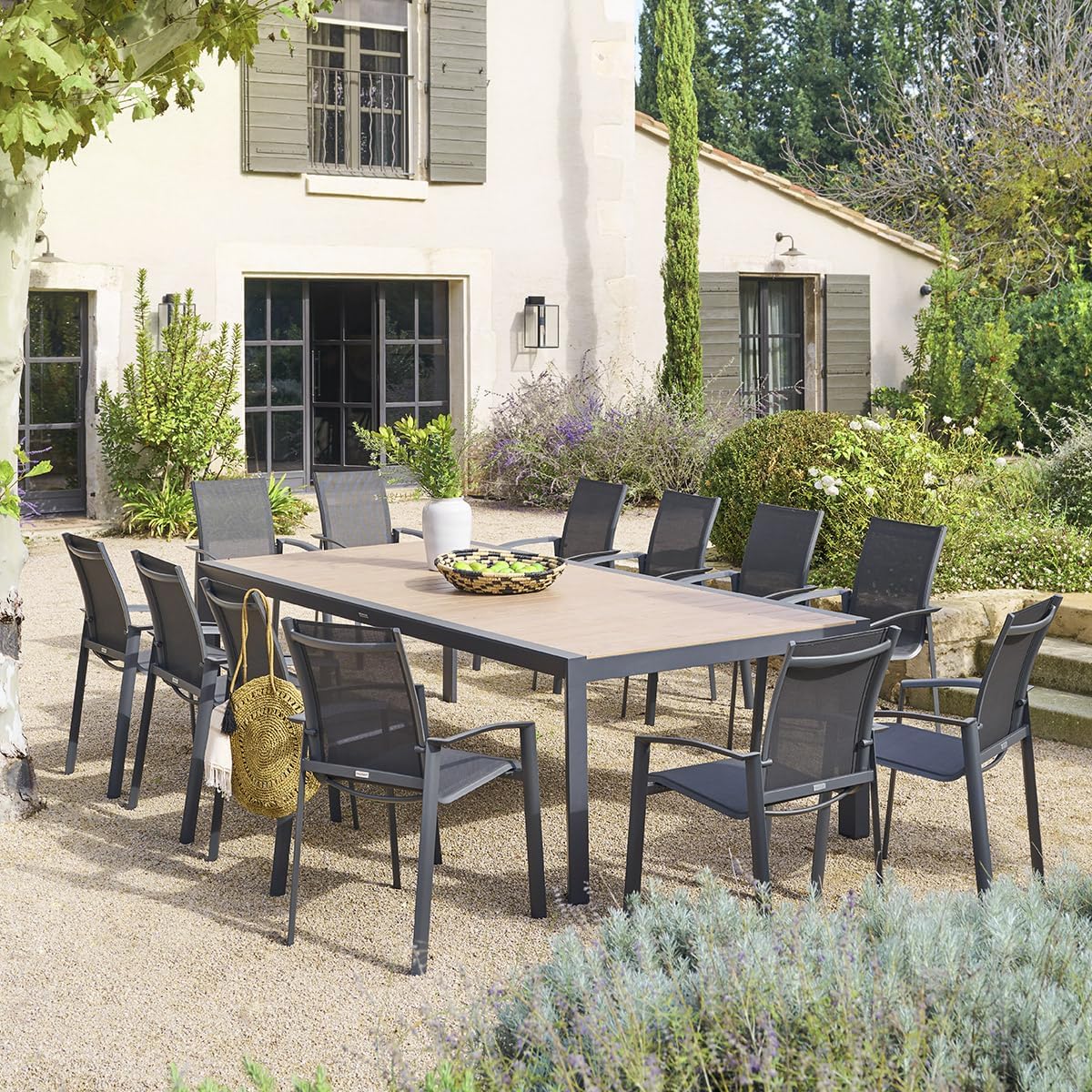 karaca-alisveris - Evasion - table de jardin 12 places aluminium effet bois