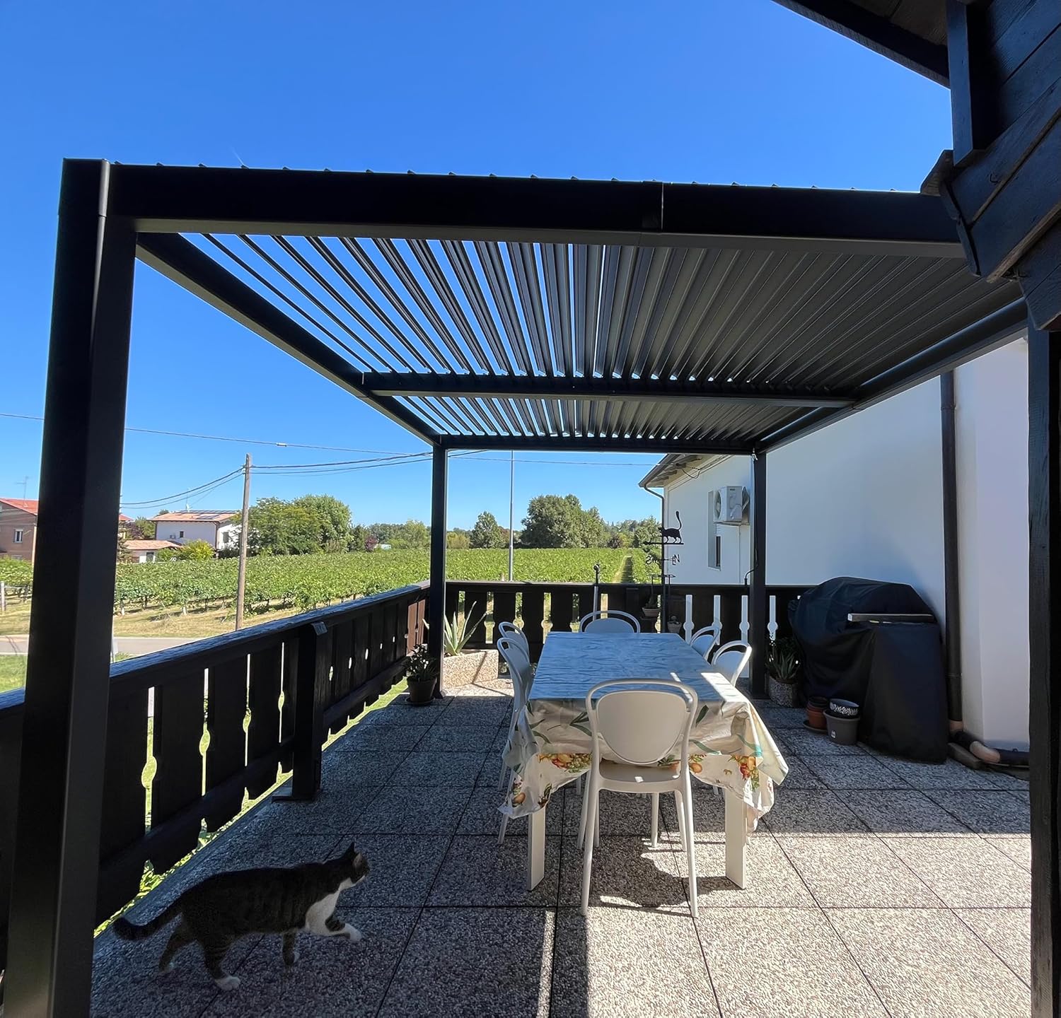 karaca-alisveris - pergola bioclimatique - 3x3,65m - aluminium, lames orientables, gris