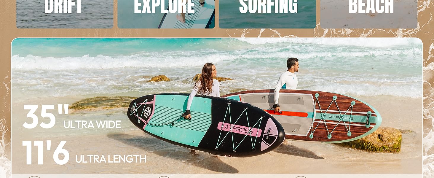 Deux planches à pagaie sur une plage. L'un est vert menthe, 35 pouces de large et 11 pieds 6 de long. Les gens se tiennent derrière des planches. Les vagues de l'océan sont visibles en arrière-plan.