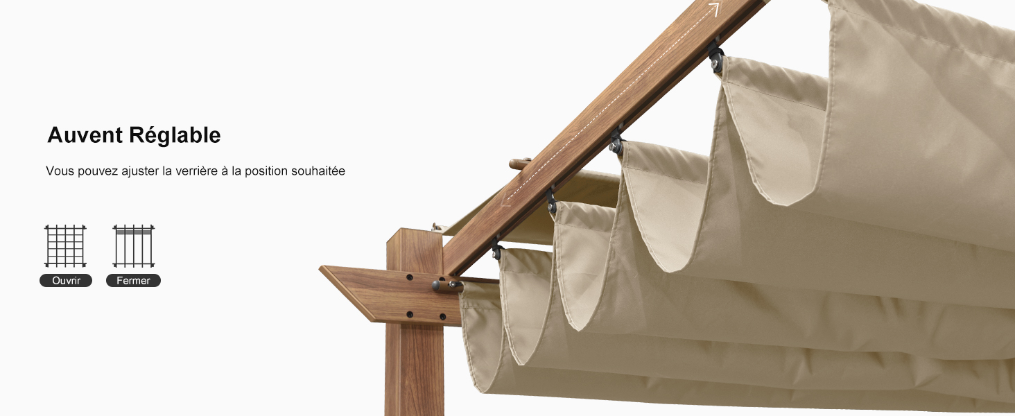 avec cadre en bois et panneaux en tissu blanc, offrant un ombrage ajustable pour un patio ou une terrasse
