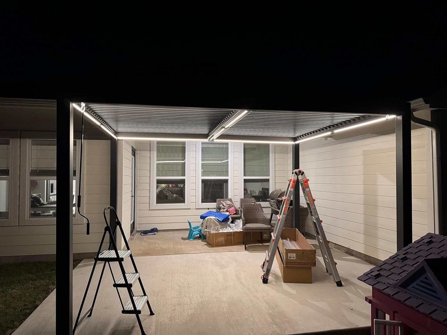karaca-alisveris - Pergola bioclimatique - 3 x 3,65 m - aluminium, lames orientables, LED, imperméable