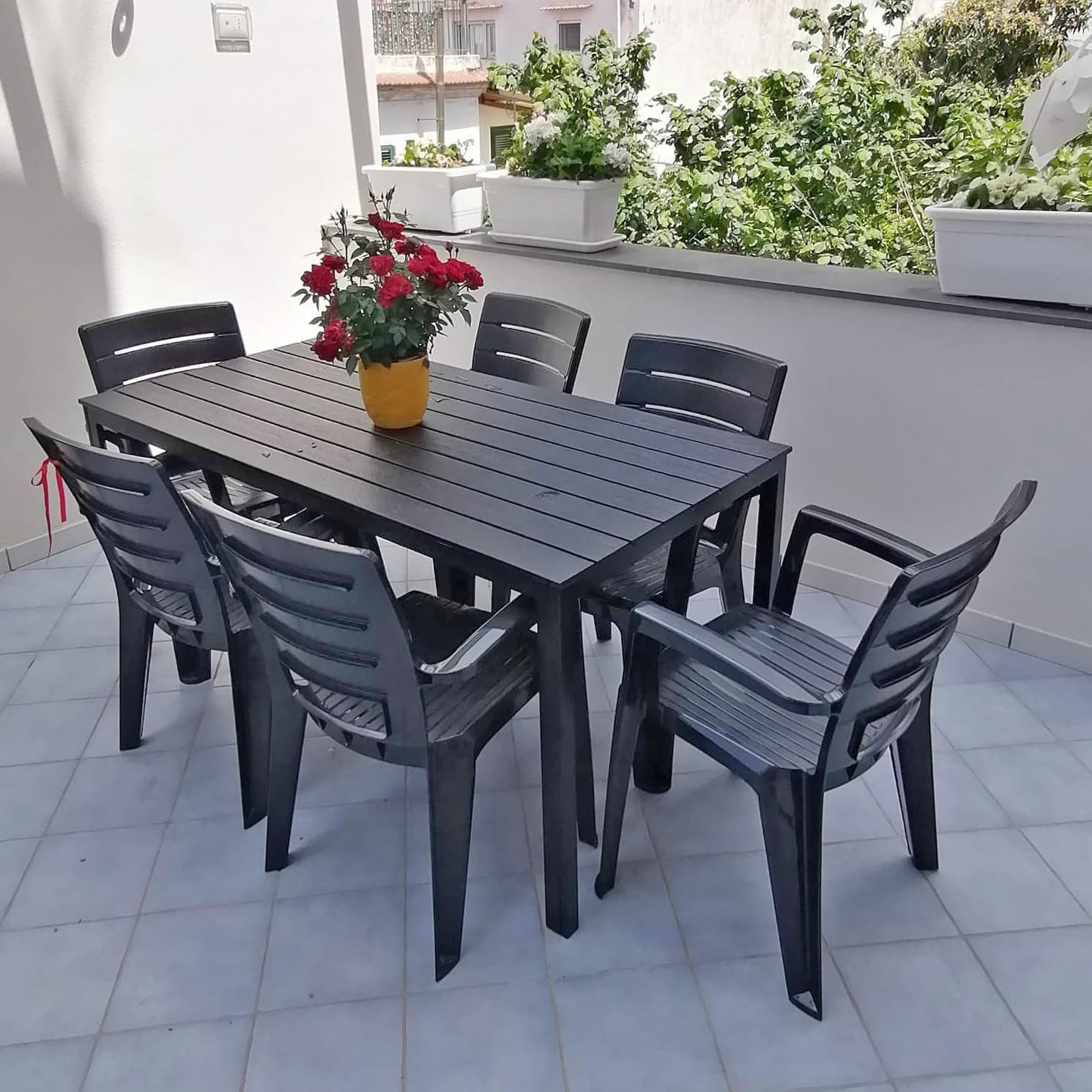 Thomas & Anita - Ensemble repas 6 places - table acier 180x90cm et chaises empilables effet bois