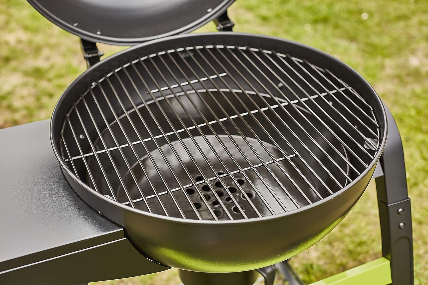 karaca-alisveris - Tonino 60 - barbecue charbon avec capot, wheels, thermomètre