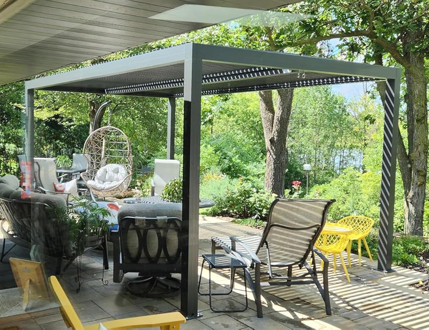 karaca-alisveris - Pergola bioclimatique - 4,8x3 m - stores enrouleurs, lames orientables, gris