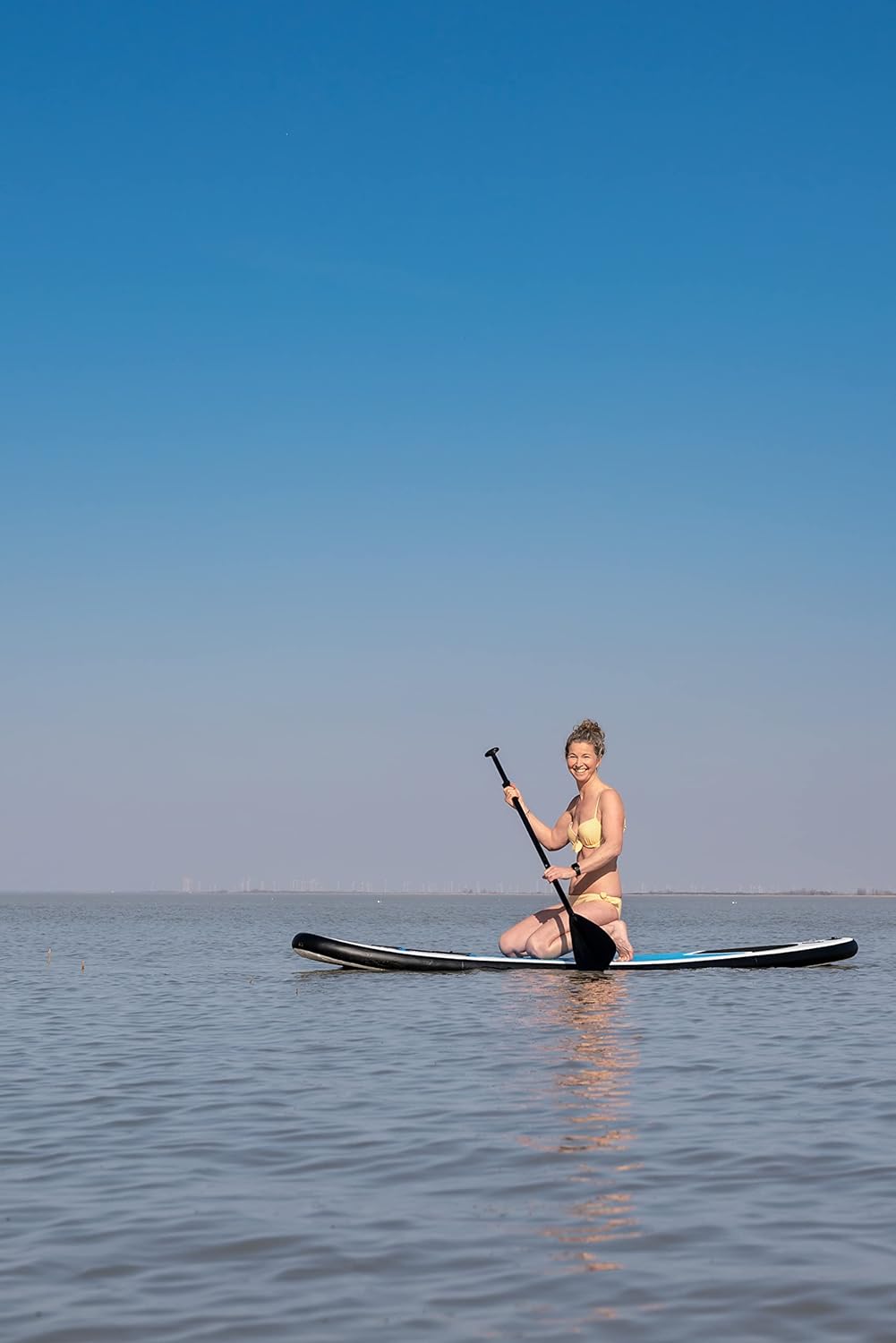 Planche de stand up paddle gonflable avec pagaie, pompe, sac à dos, kit de réparation, différentes couleurs, 320 x 81 x 15 cm