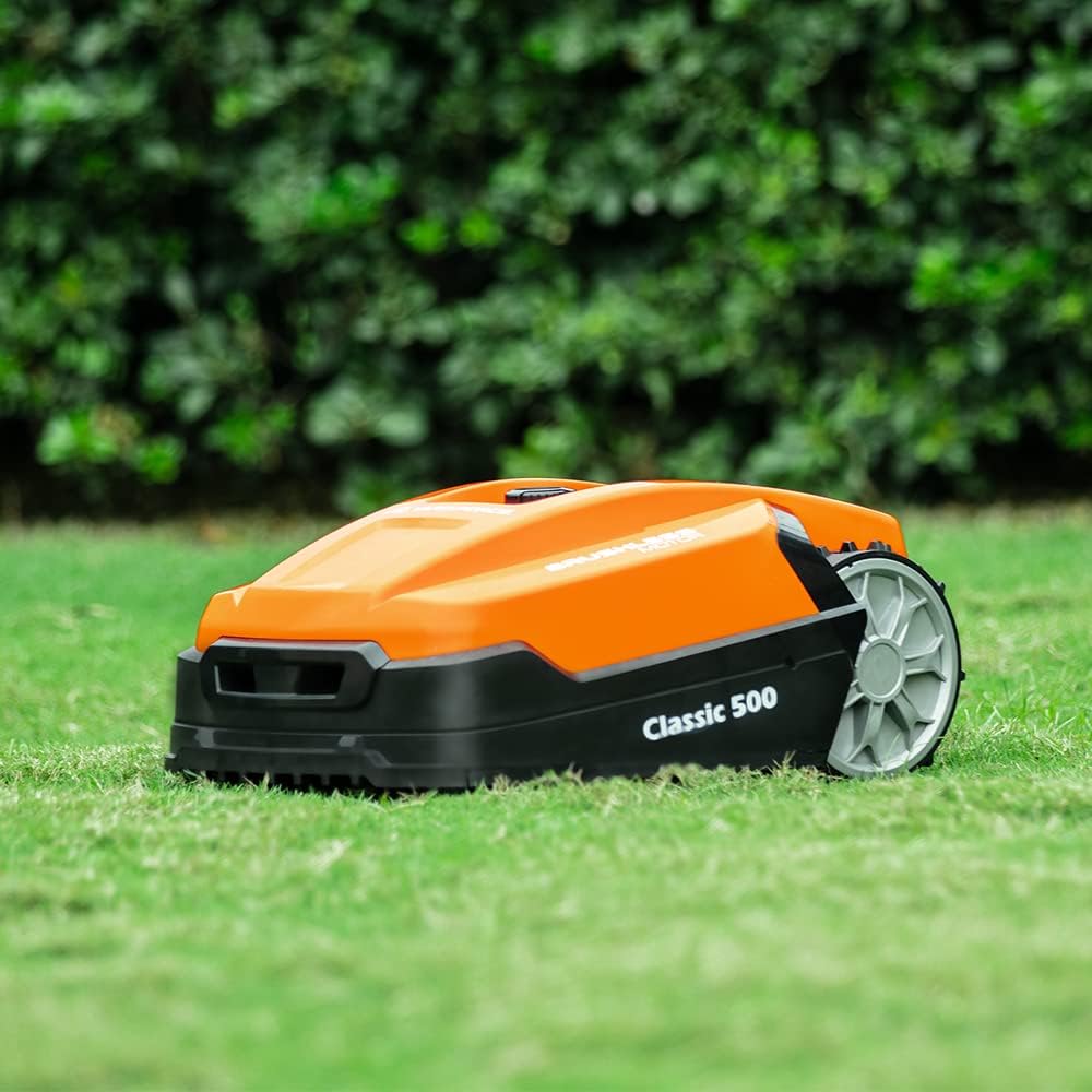 karaca-alisveris - Robot tondeuse Classic - 500m² - Bluetooth, noir/orange