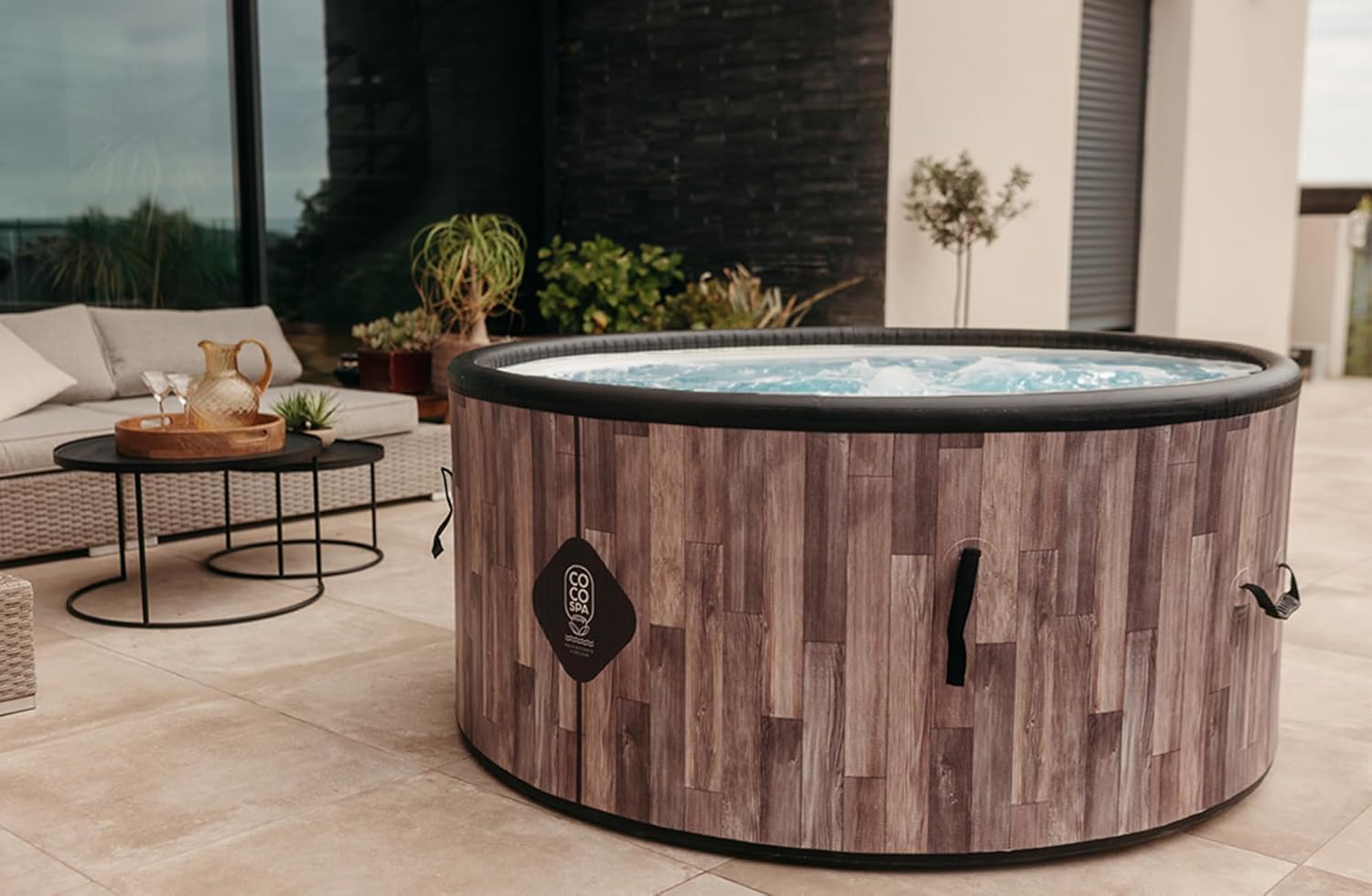 karaca-alisveris Nordik Spa Gonflable - 150 cm de diamètre - 800 litres - Moteur 2240 W - 2 à 4 Personnes - Massage 140 Jets
